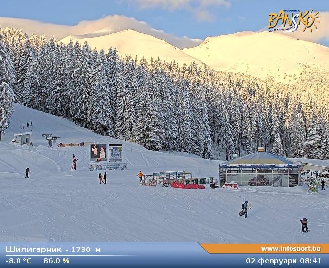 http://www.banskoski.com/ext/webcams/livecam-3.jpg